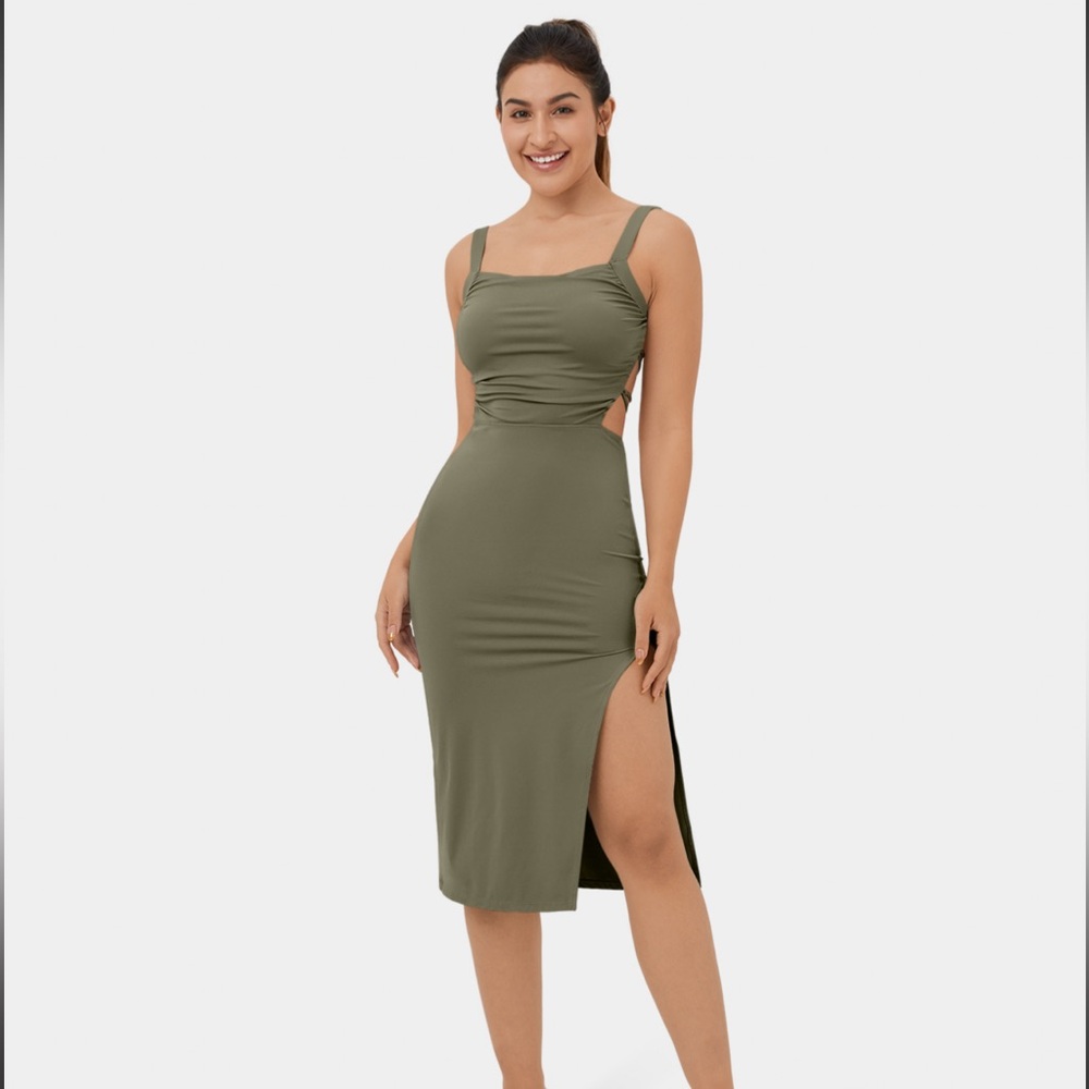 NWT HALARA viral bodycon dress size M